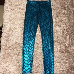 Shimmery mermaid leggings